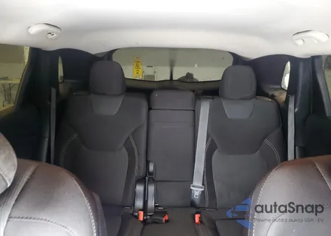 2015 Jeep Cherokee Latitude z USA, uszkodzony, nr VIN 1C4PJLCS3FW531693